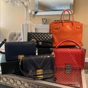 All bag sold out ☺️